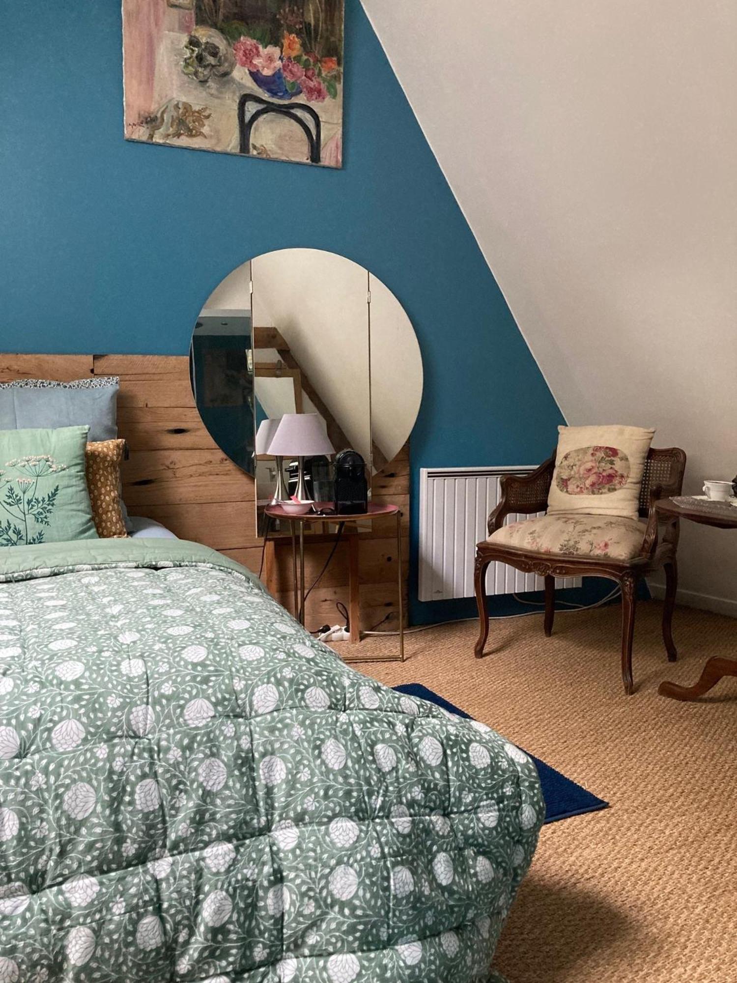 Le Pigeonnier Bed and Breakfast Croix Eksteriør billede