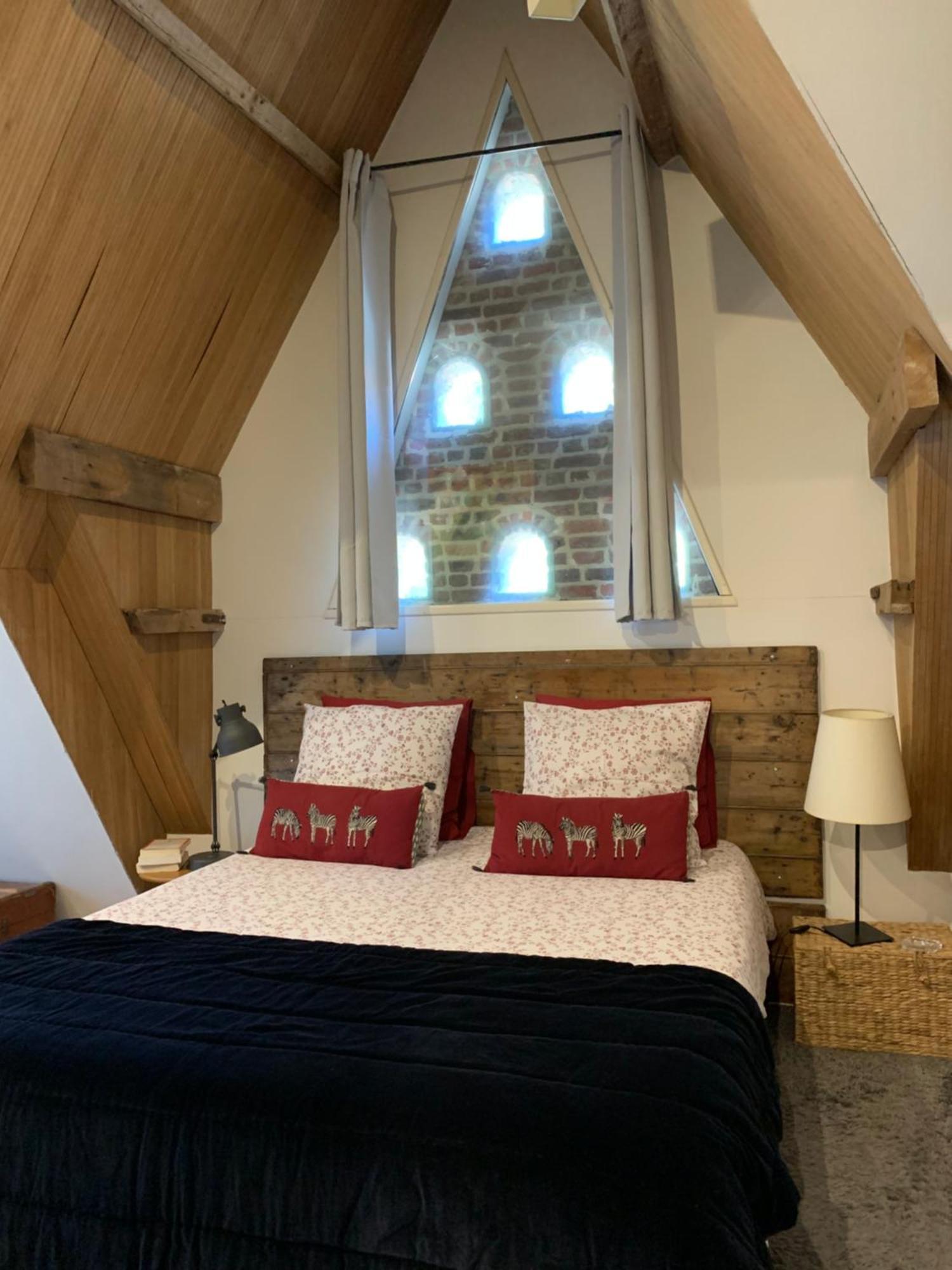 Le Pigeonnier Bed and Breakfast Croix Eksteriør billede